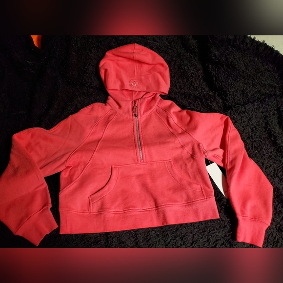 lululemon athletica Tops - Scuba half zip